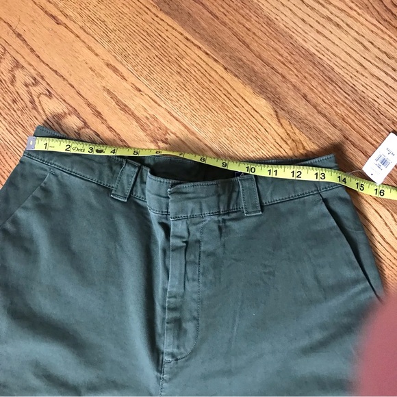 GAP Straight Up Khaki Army Green NWT - Picture 8 of 8